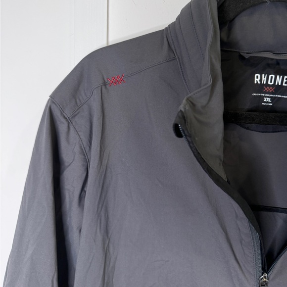 Rhone M19 The Breaker Jacket with hood - Picture 6 of 13